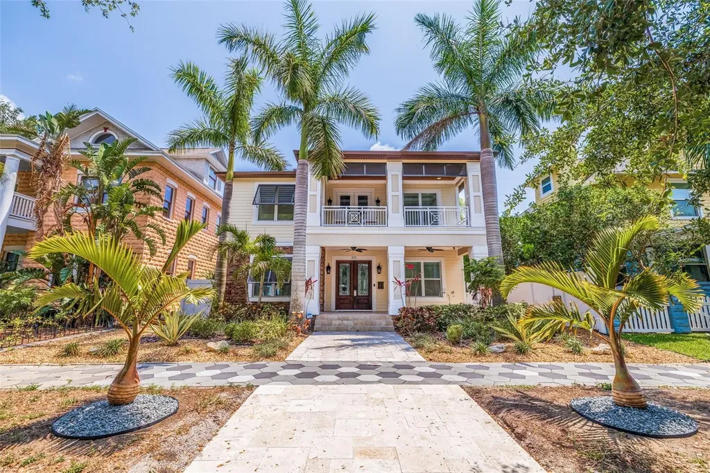 310 8th Avenue N St Petersburg FL 33701