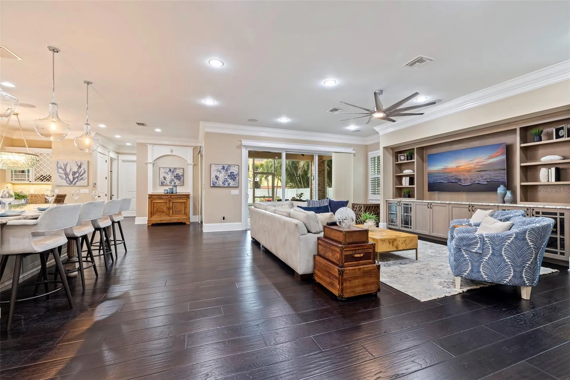 310 8th Avenue N St Petersburg FL 33701