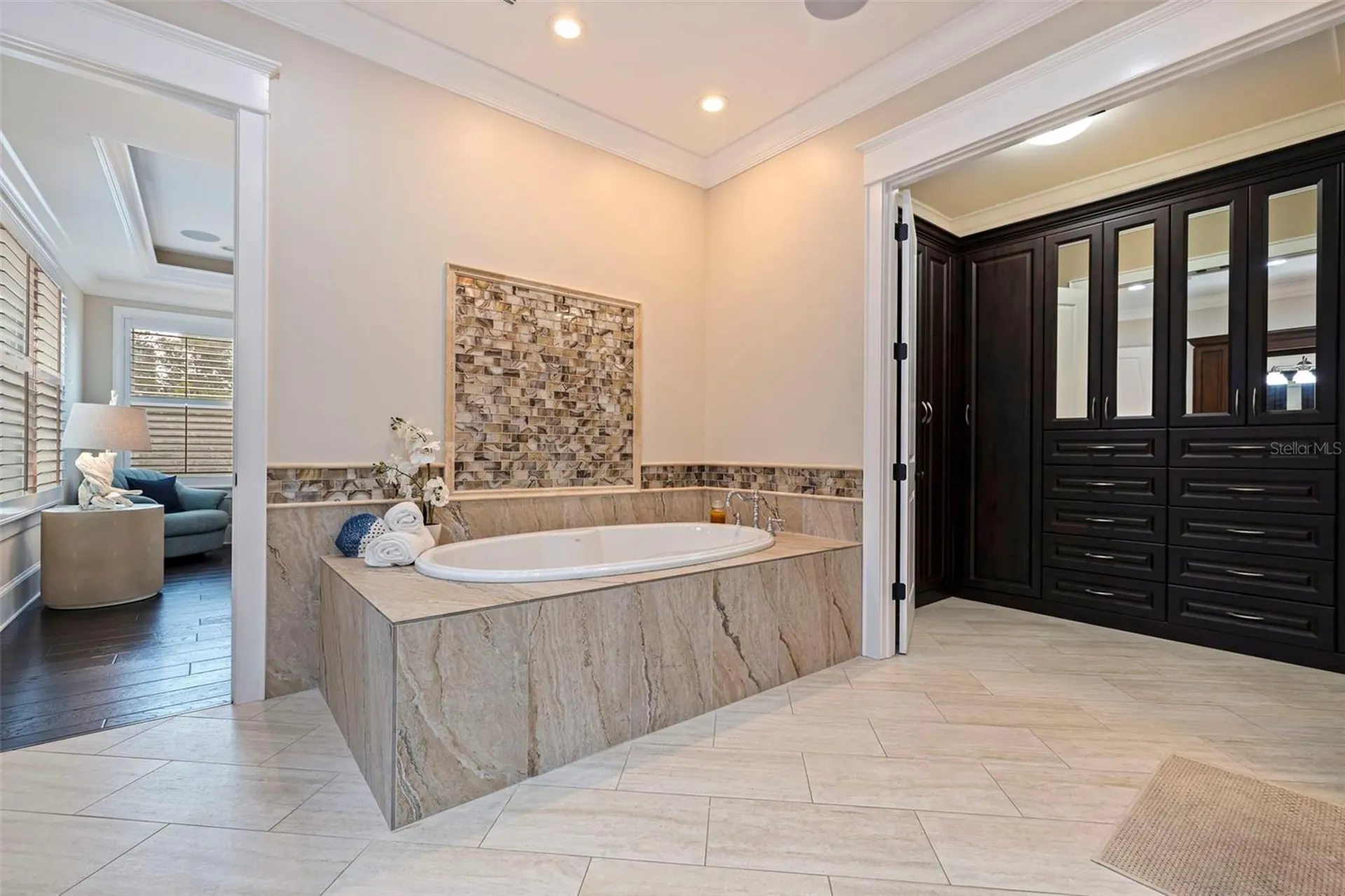 310 8th Avenue N St Petersburg FL 33701