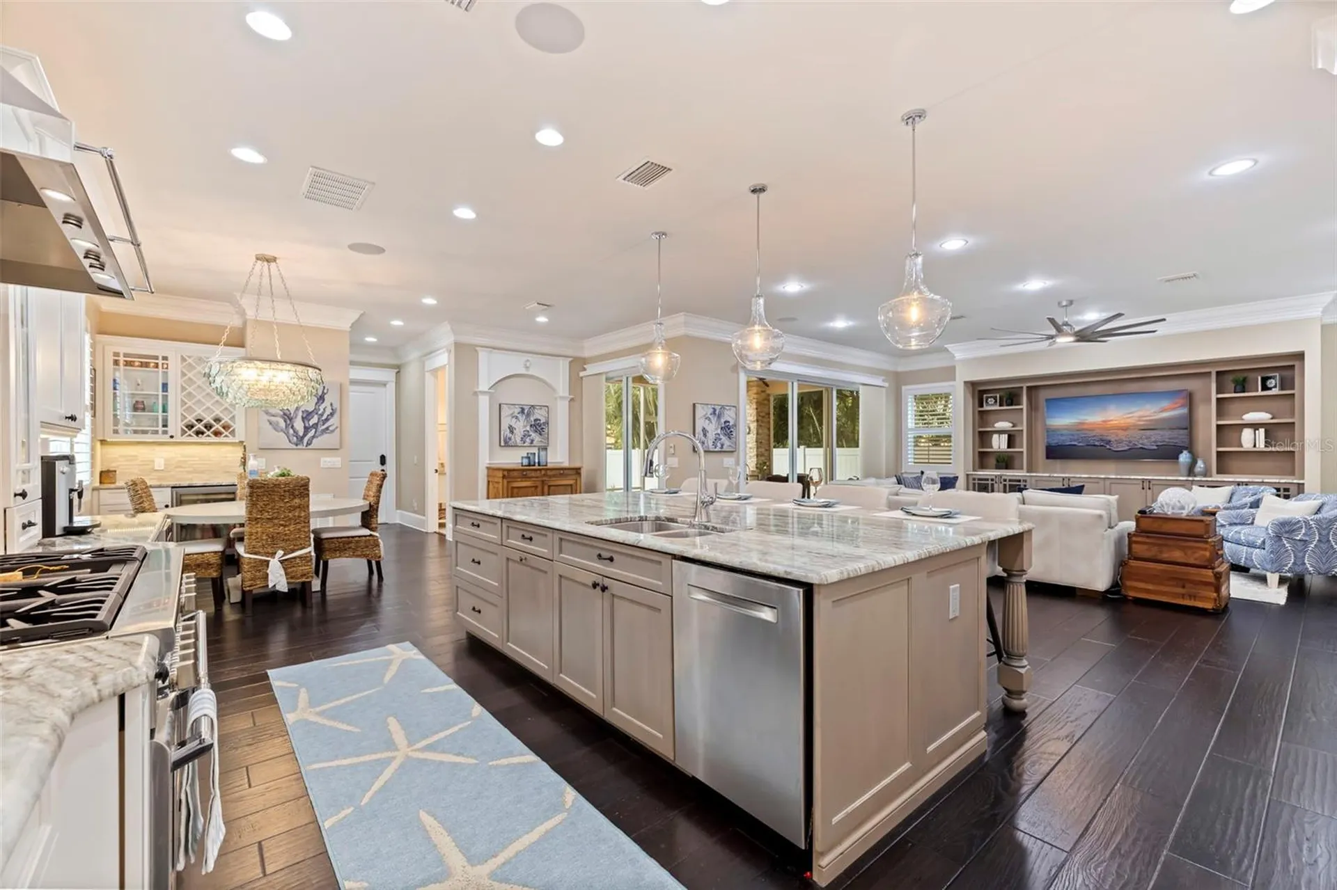 310 8th Avenue N St Petersburg FL 33701