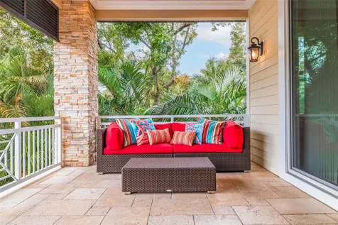 310 8th Avenue N St Petersburg FL 33701