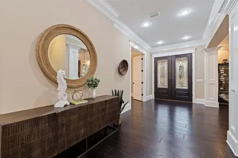 310 8th Avenue N St Petersburg FL 33701