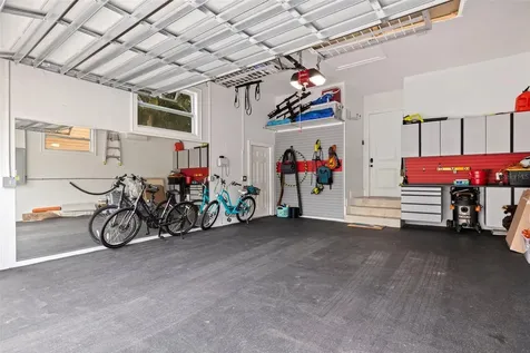 310 8th Avenue N St Petersburg FL 33701