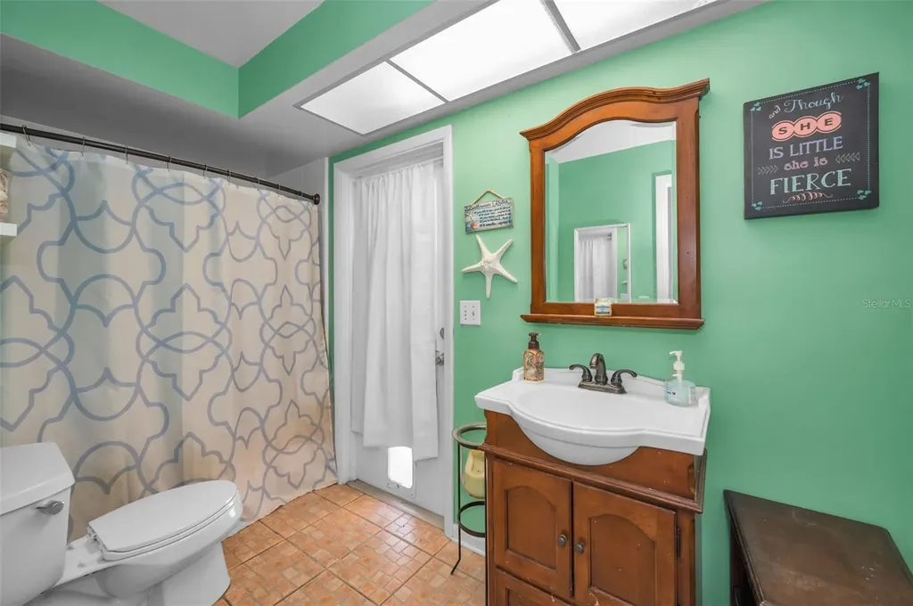 520 Sandy Hook Road Palm Harbor FL 34683