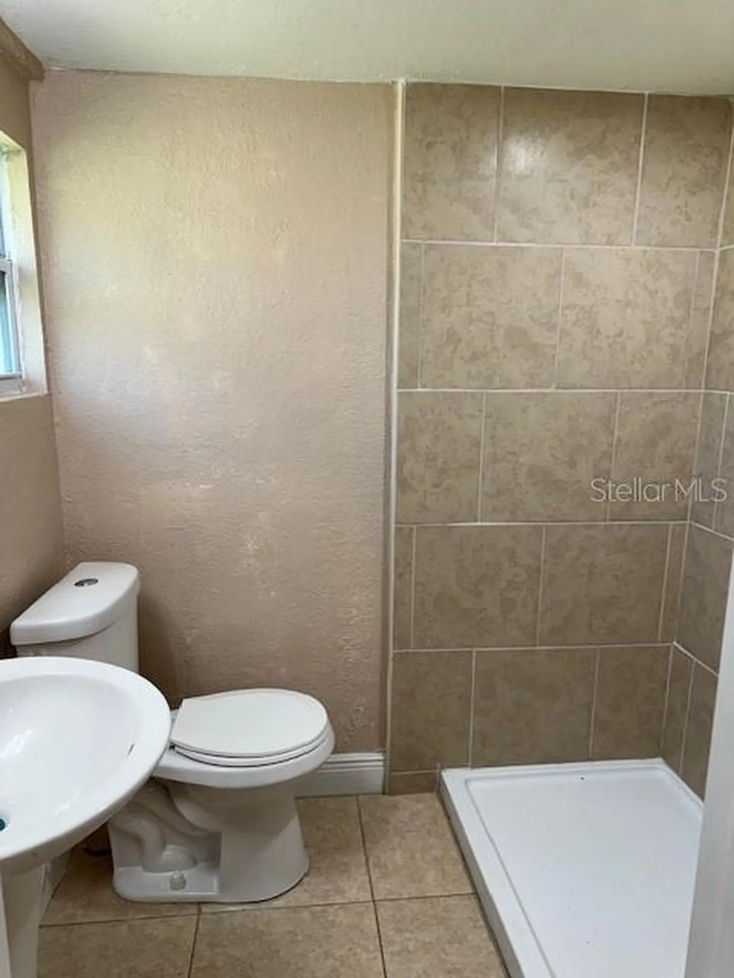 2847 W Harwood Street Orlando FL 32805