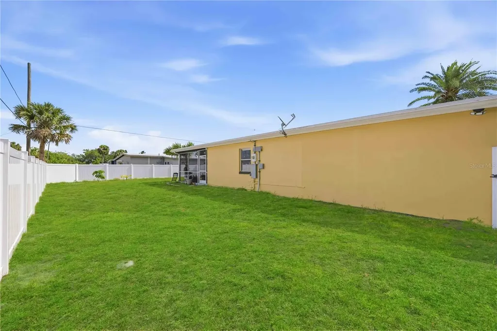 2409 Ednor Street Port Charlotte FL 33952