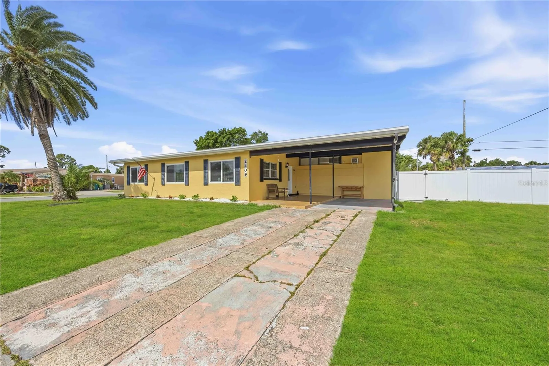 2409 Ednor Street Port Charlotte FL 33952