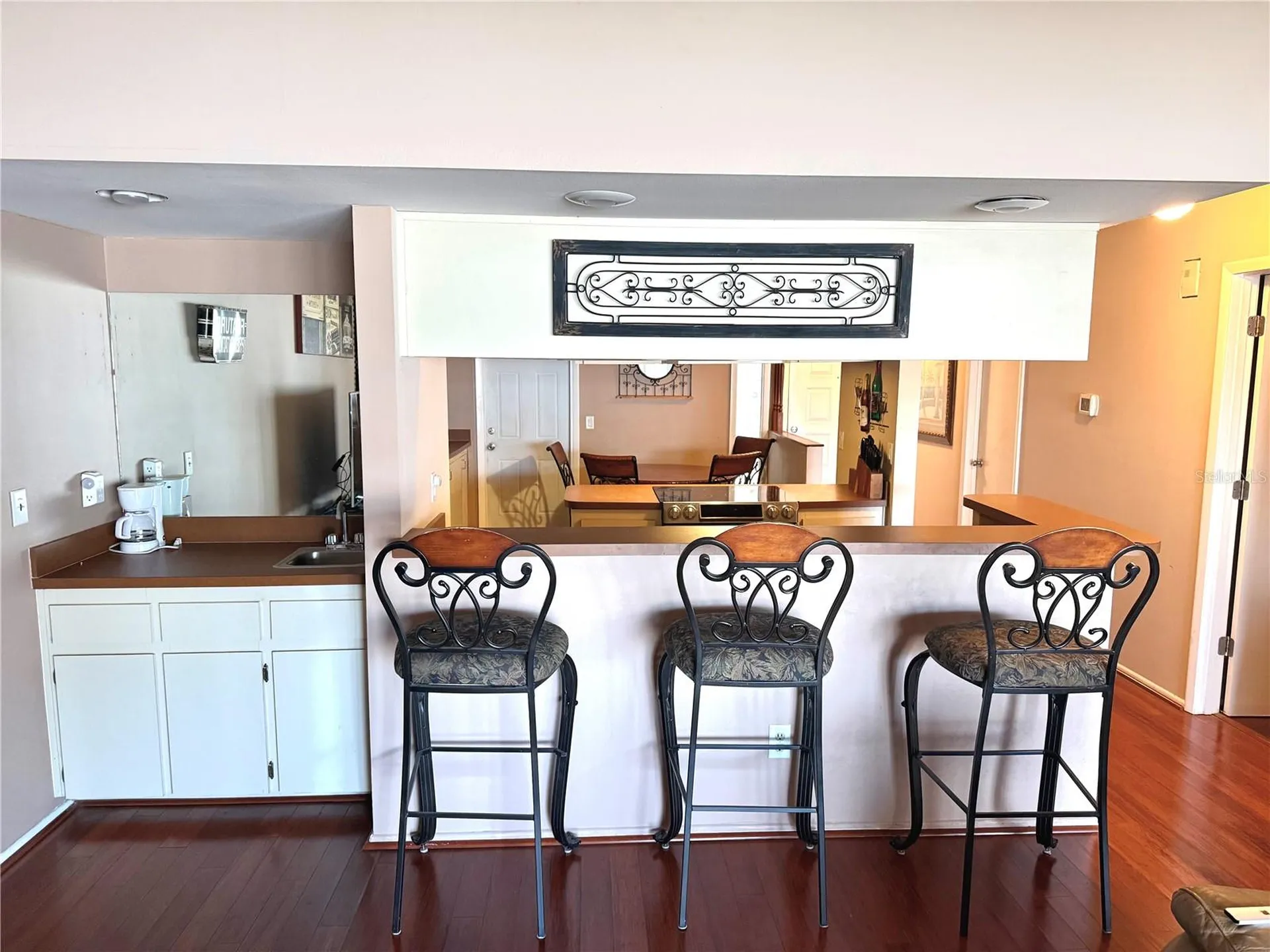 2034 Montego Court Oldsmar FL 34677