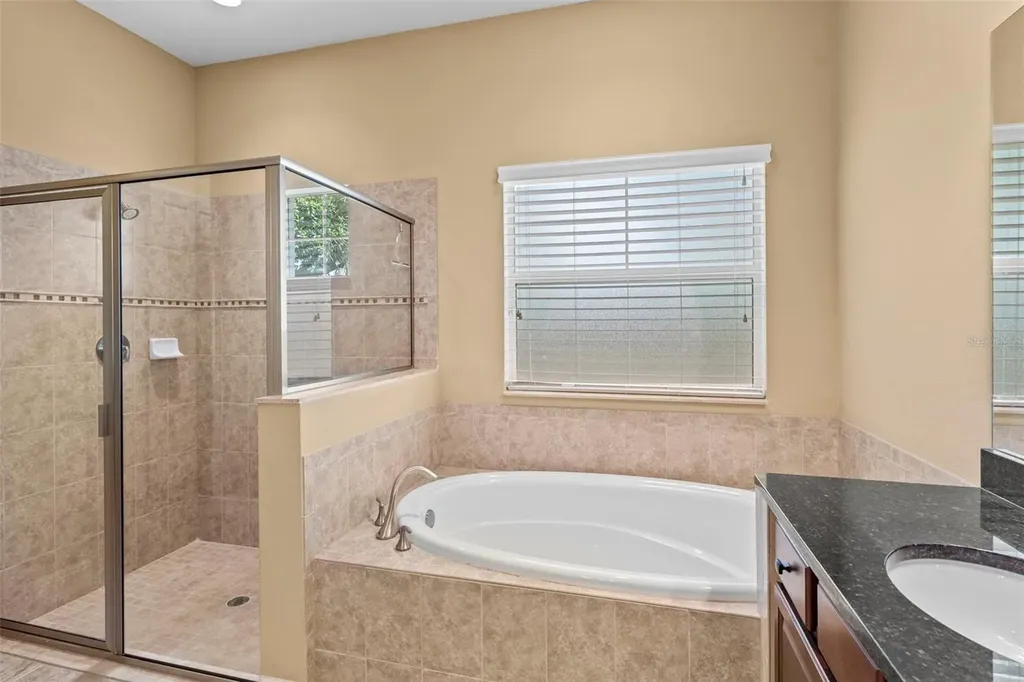 514 Winterside Drive Apollo Beach FL 33572