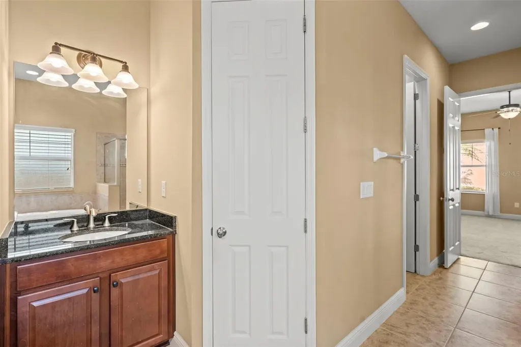514 Winterside Drive Apollo Beach FL 33572