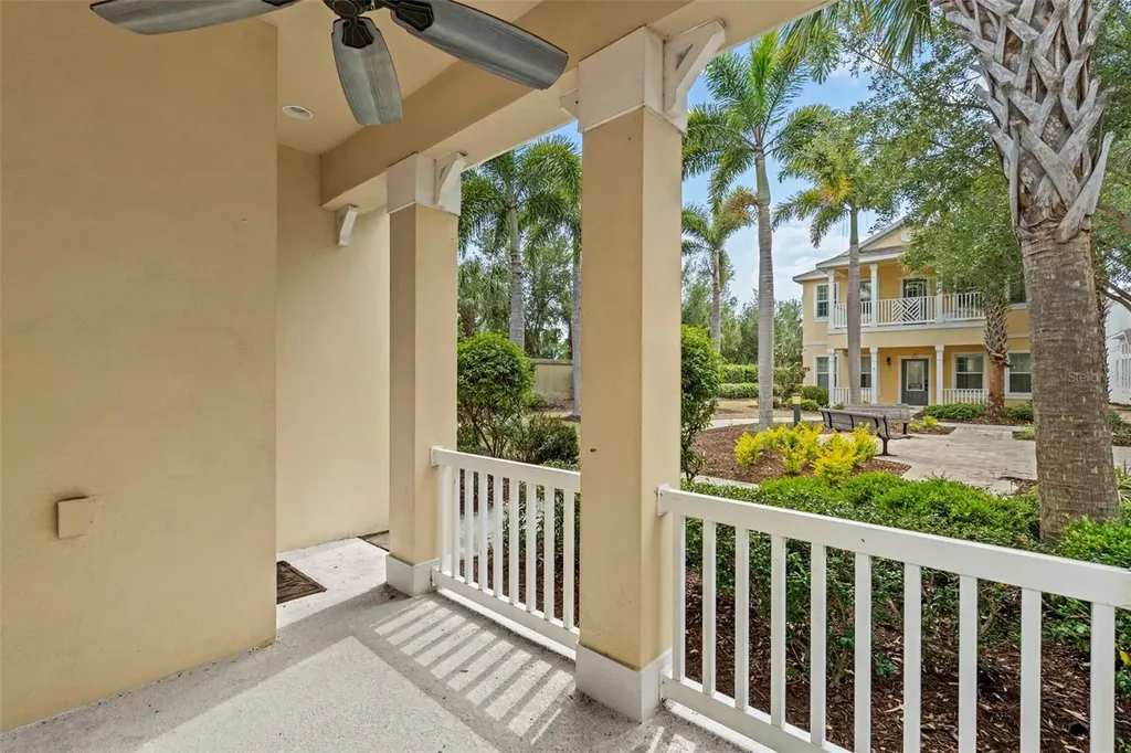 514 Winterside Drive Apollo Beach FL 33572