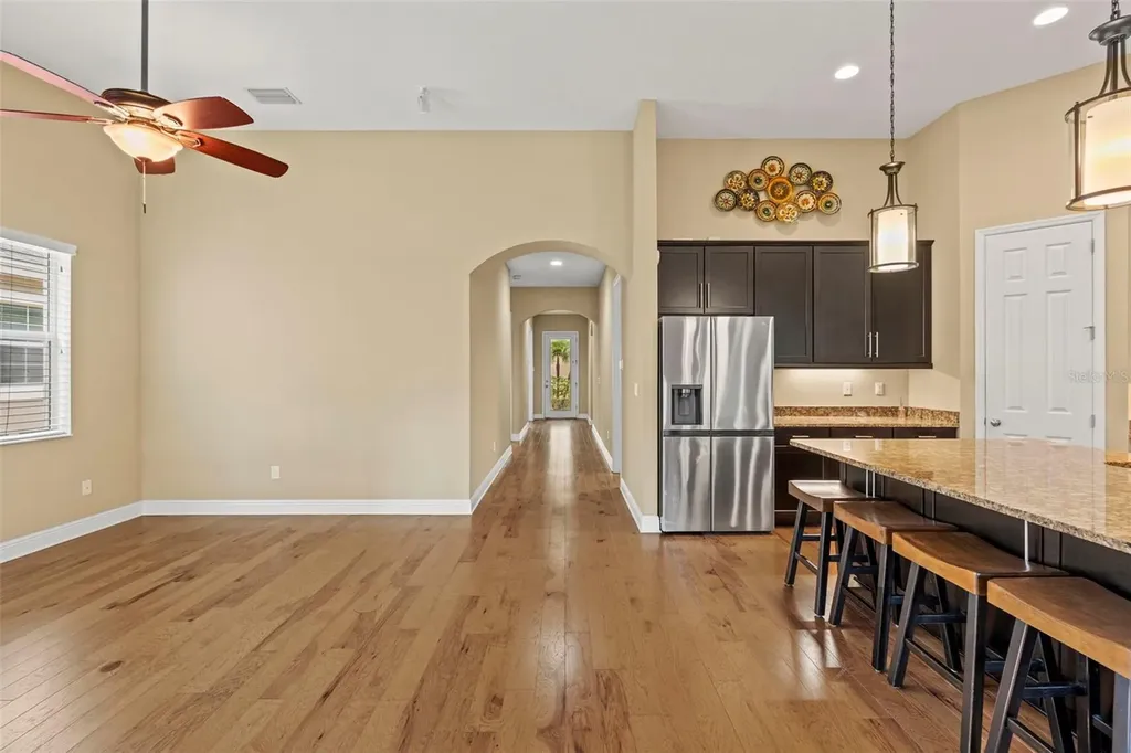514 Winterside Drive Apollo Beach FL 33572