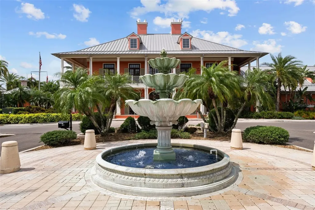 514 Winterside Drive Apollo Beach FL 33572