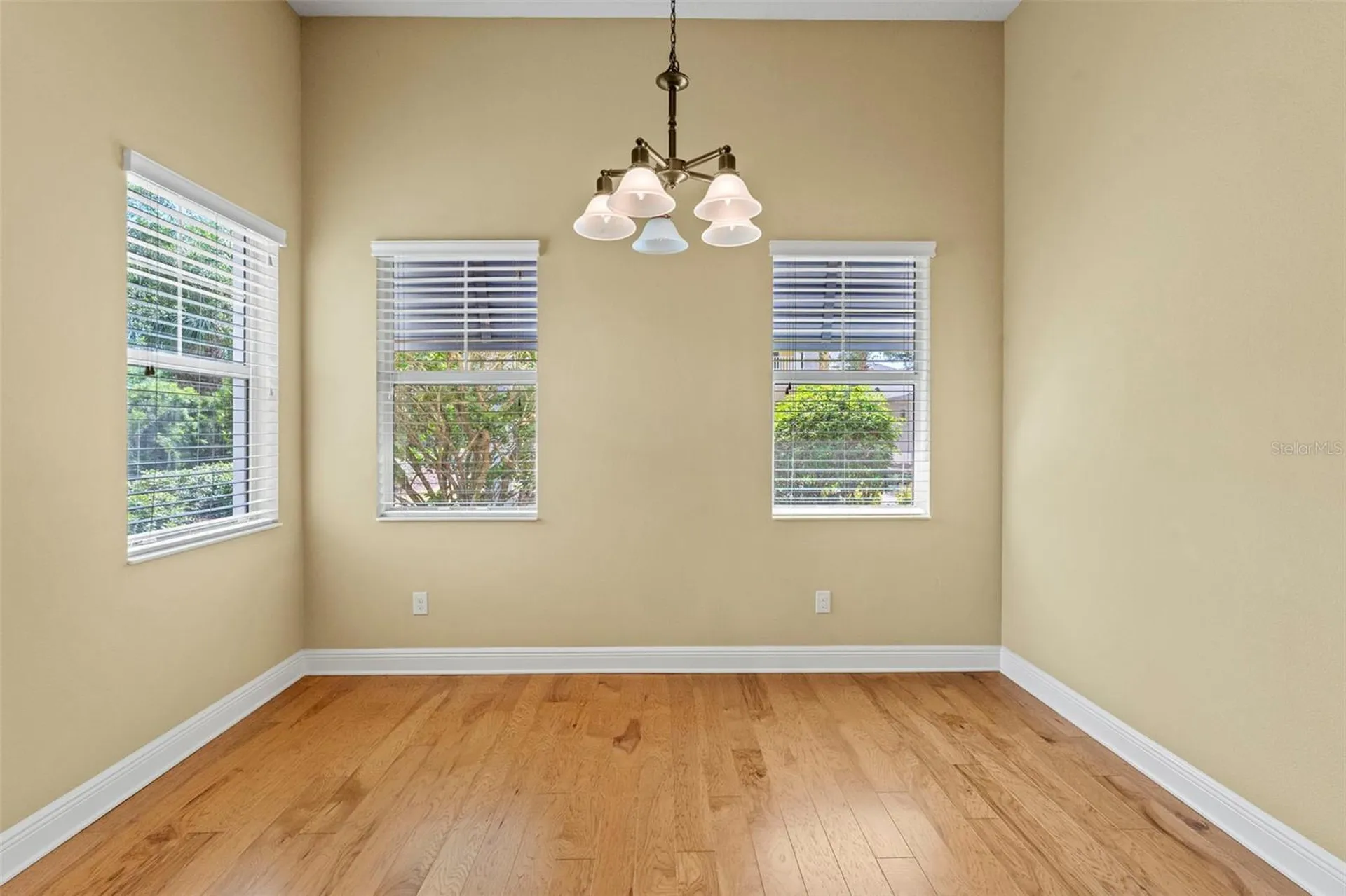 514 Winterside Drive Apollo Beach FL 33572
