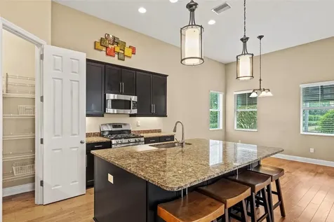 514 Winterside Drive Apollo Beach FL 33572