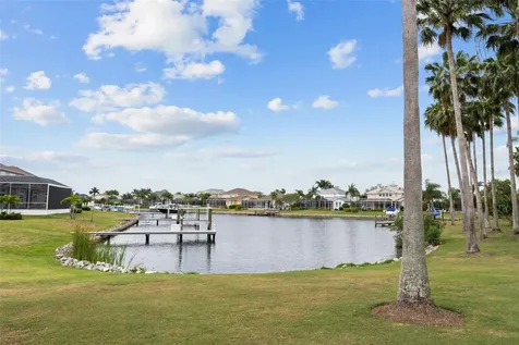 514 Winterside Drive Apollo Beach FL 33572