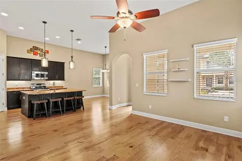 514 Winterside Drive Apollo Beach FL 33572