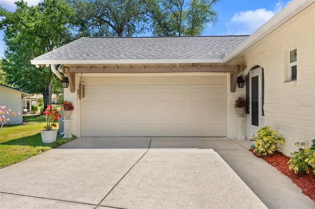 10520 Springwood Drive Port Richey FL 34668