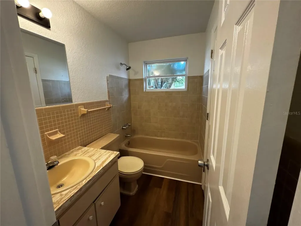 12620 82nd Terrace Seminole FL 33776