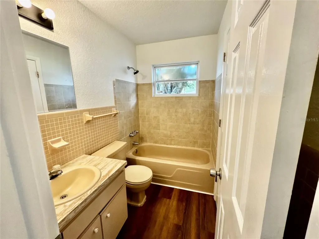 12620 82nd Terrace Seminole FL 33776