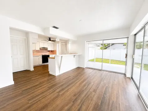 12620 82nd Terrace Seminole FL 33776