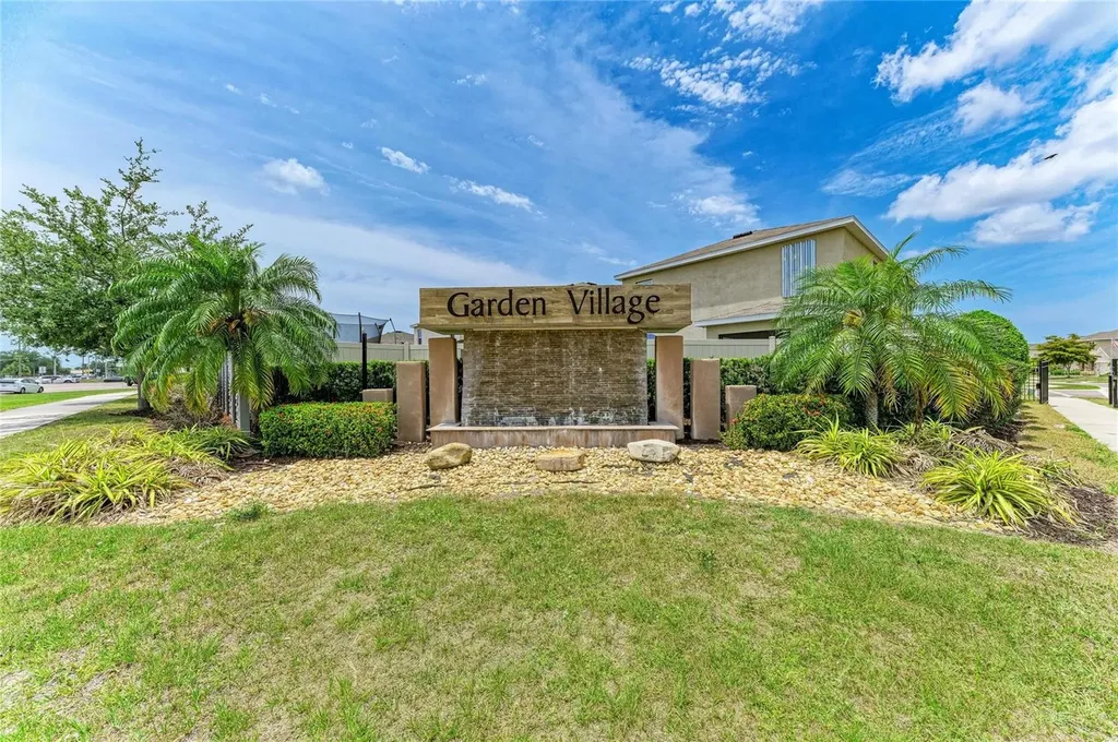 5908 Briar Rose Way Sarasota FL 34232