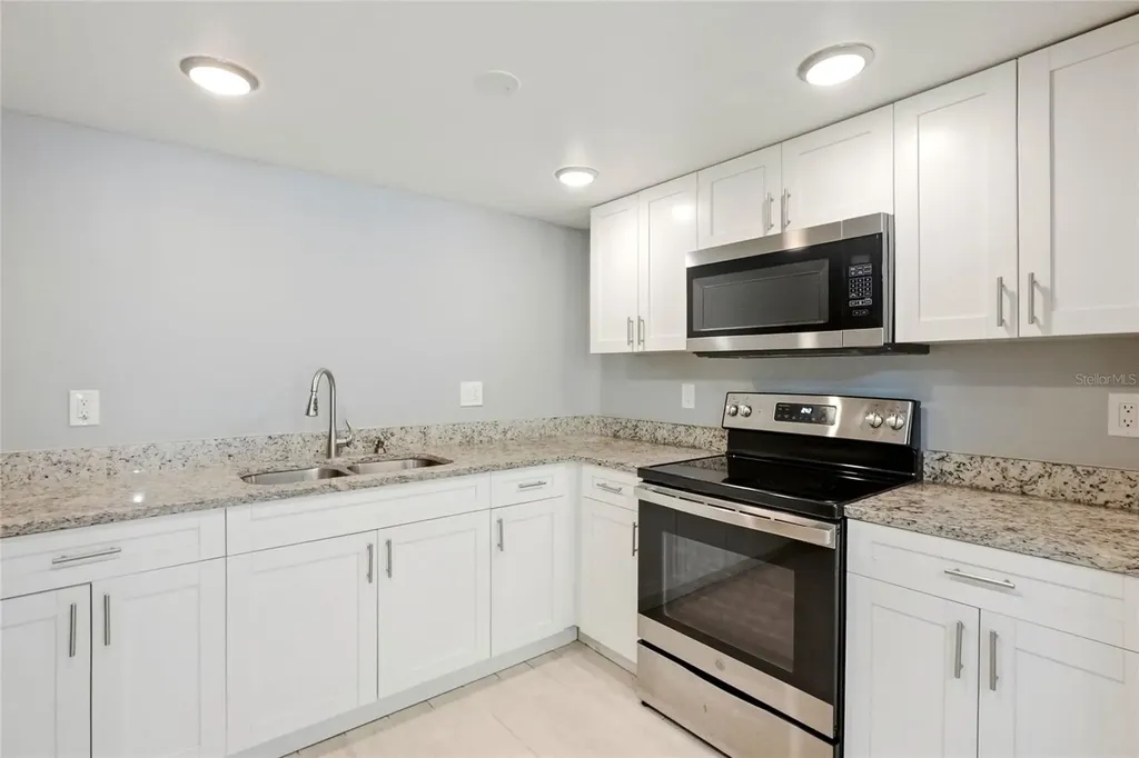 7614 Nacido Court Tampa FL 33615