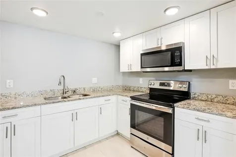 7614 Nacido Court Tampa FL 33615