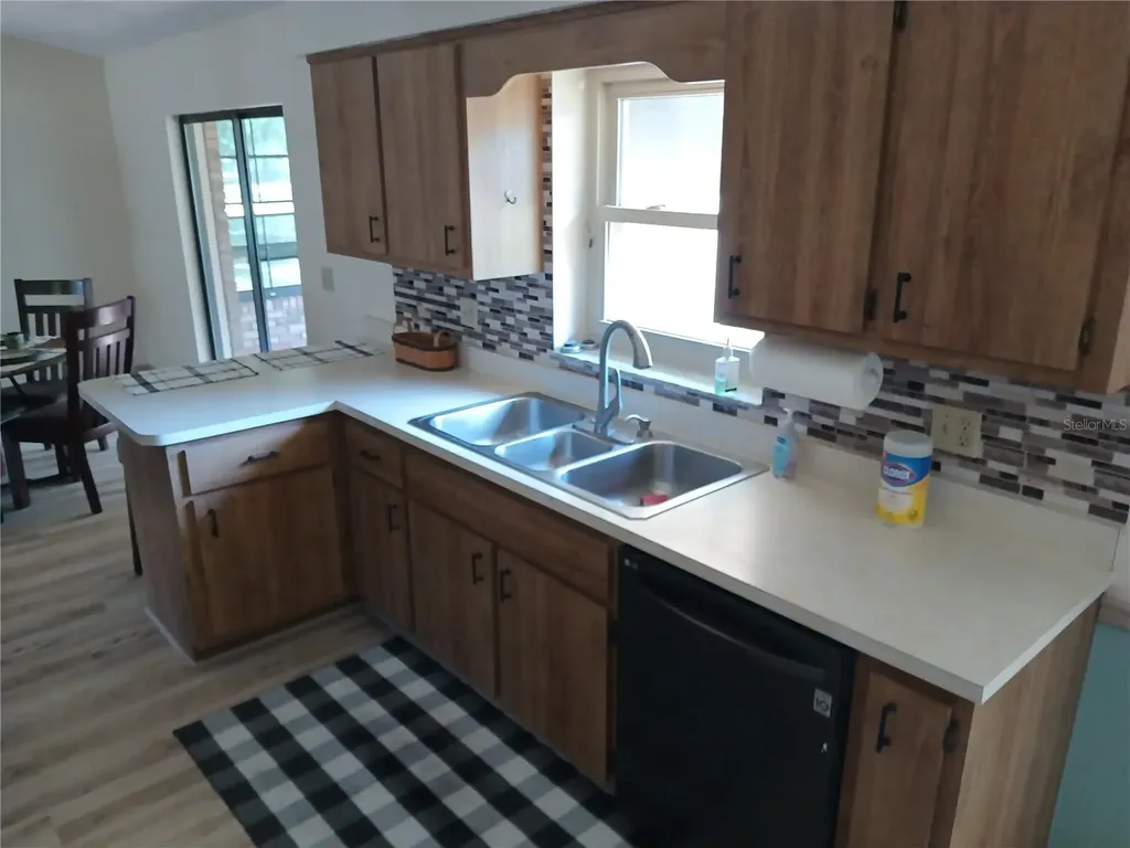 4008 SE 61 Place Ocala FL 34480