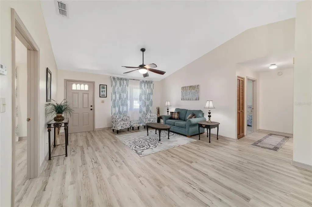 4008 SE 61 Place Ocala FL 34480