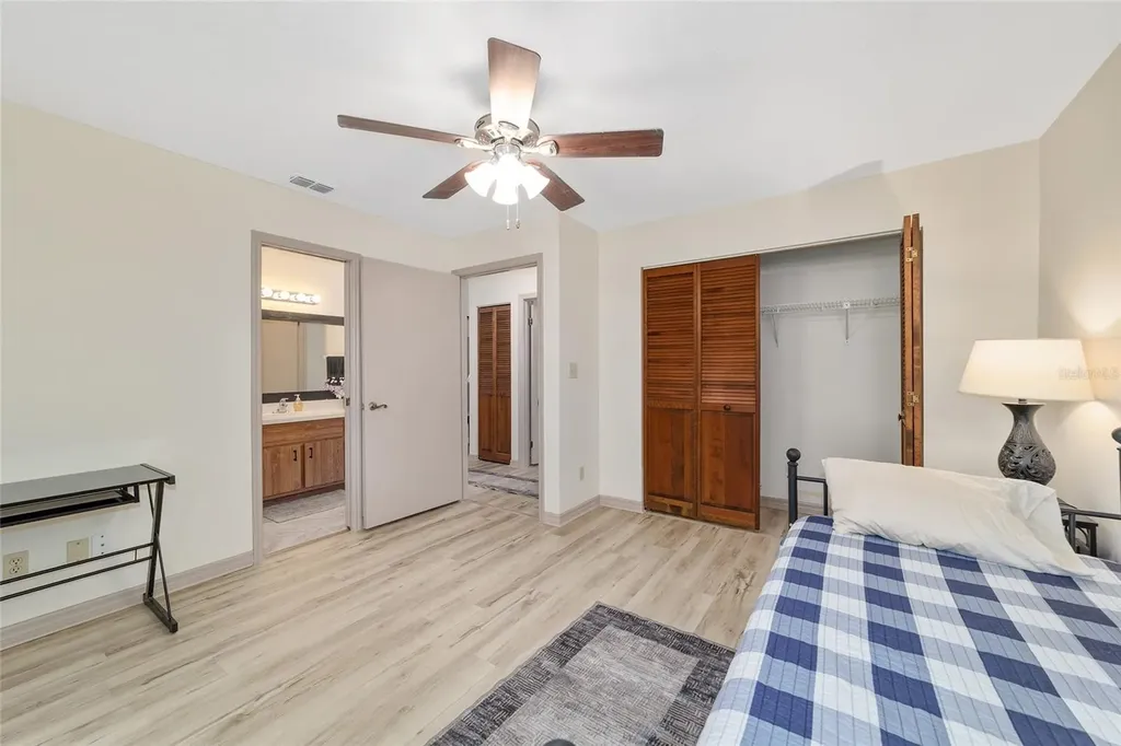 4008 SE 61 Place Ocala FL 34480