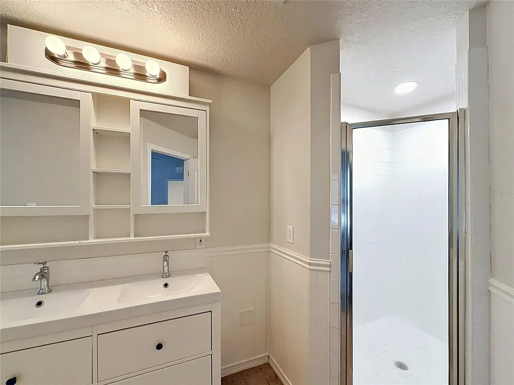 6932 Monarch Park Drive Apollo Beach FL 33572
