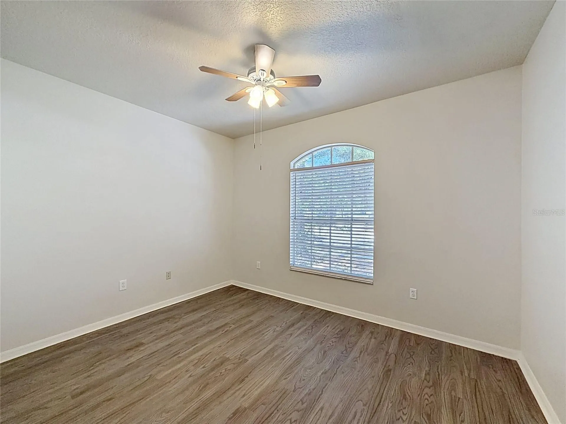 6932 Monarch Park Drive Apollo Beach FL 33572