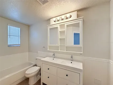 6932 Monarch Park Drive Apollo Beach FL 33572