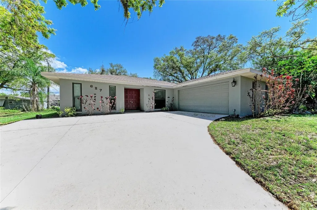 627 Alligator Drive Venice FL 34293