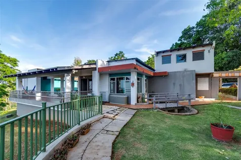 Bo Cerro Gordo, Carr 840 Sector Villas Del Olimpo Bayamon PR 00956