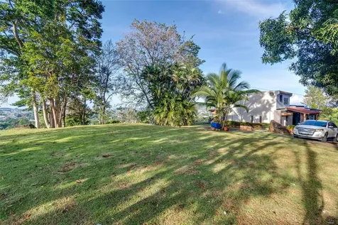 Bo Cerro Gordo, Carr 840 Sector Villas Del Olimpo Bayamon PR 00956