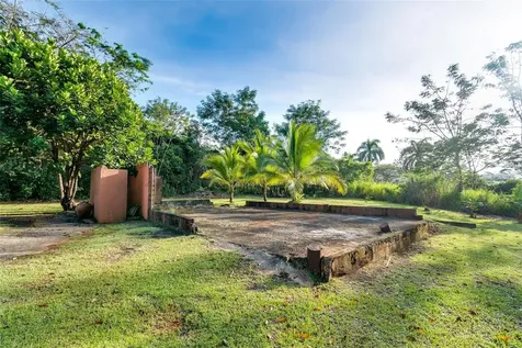 Bo Cerro Gordo, Carr 840 Sector Villas Del Olimpo Bayamon PR 00956
