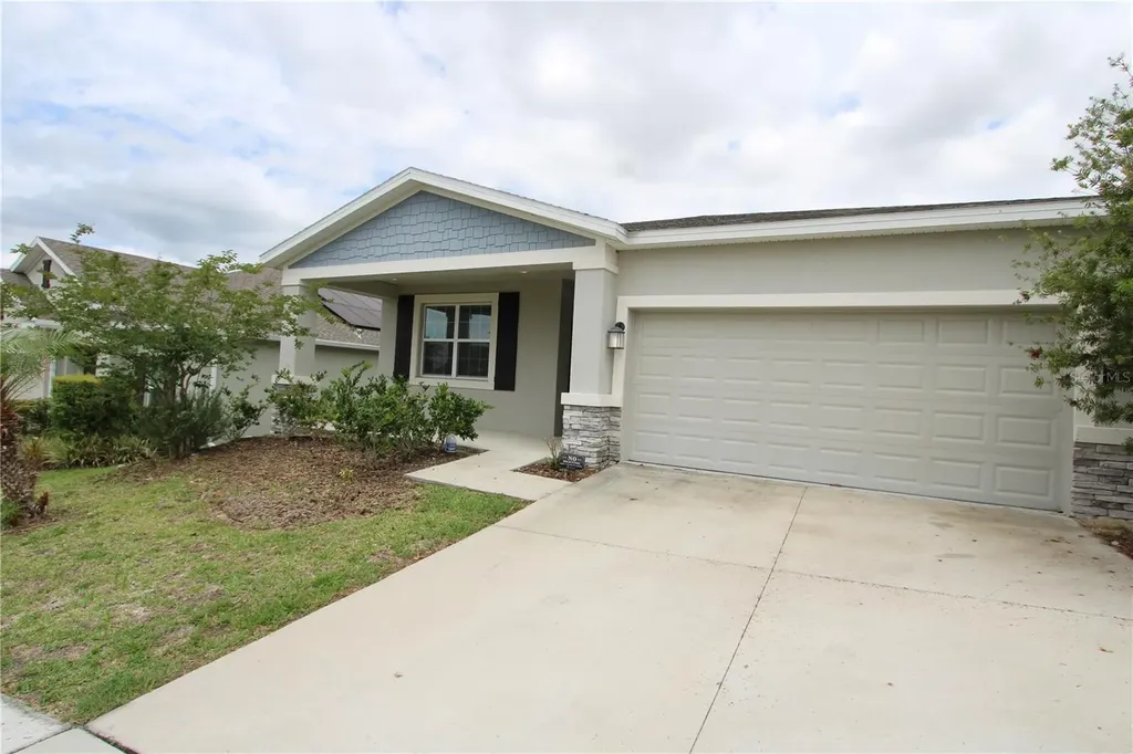 737 Citrus Reserve Boulevard Davenport FL 33837