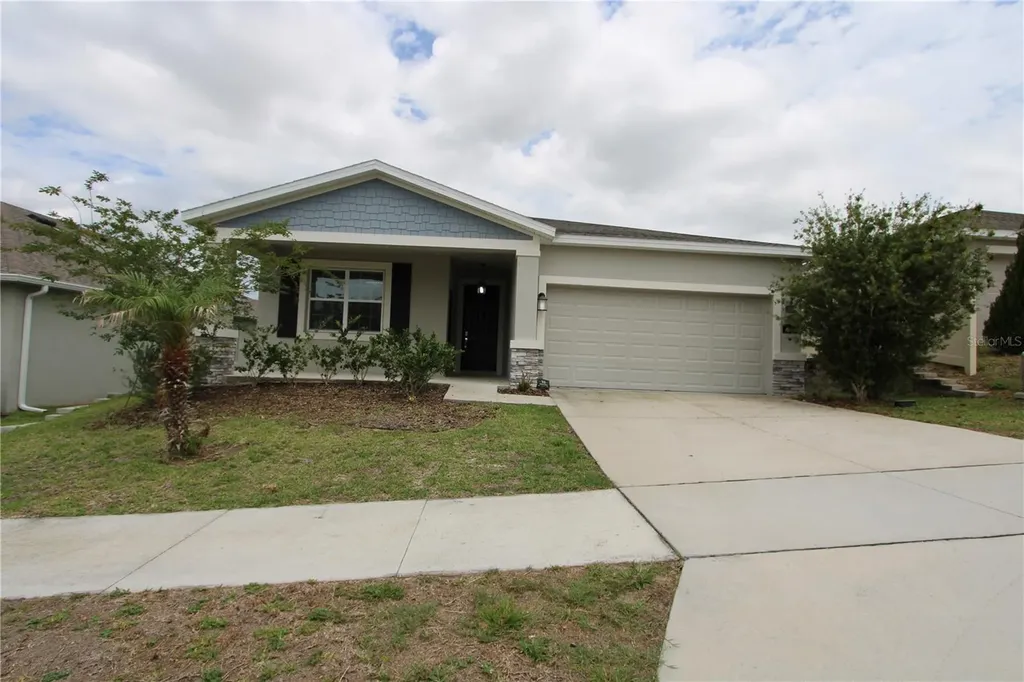 737 Citrus Reserve Boulevard Davenport FL 33837