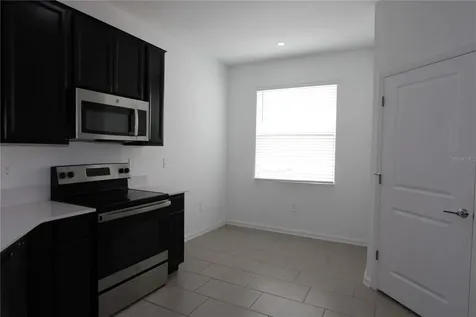 737 Citrus Reserve Boulevard Davenport FL 33837