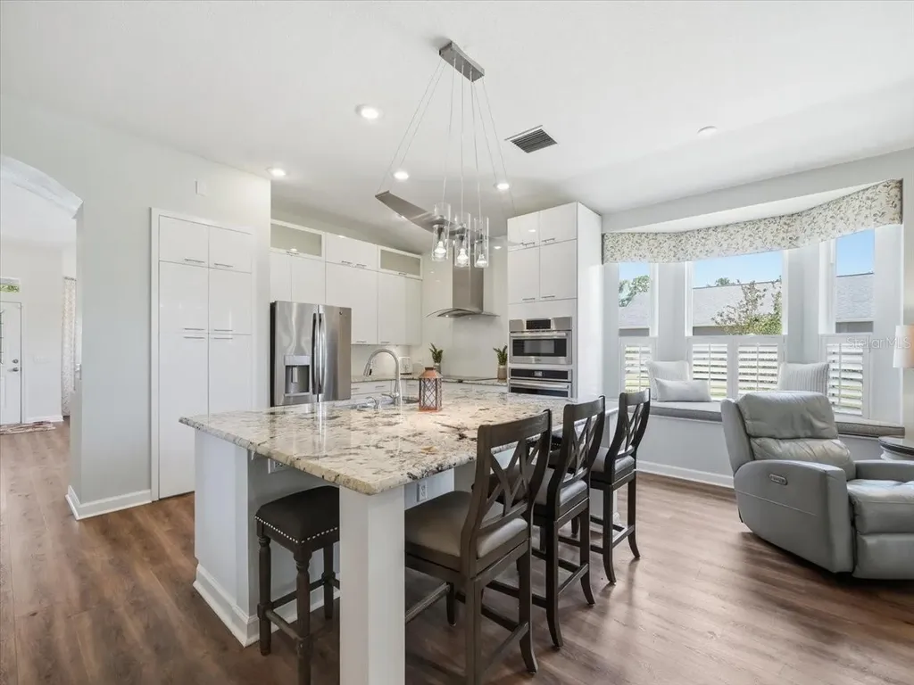 19409 Golden Slipper Place Lutz FL 33558