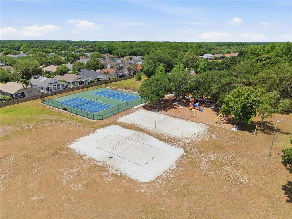 19409 Golden Slipper Place Lutz FL 33558