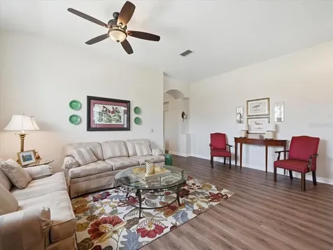 19409 Golden Slipper Place Lutz FL 33558