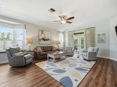 19409 Golden Slipper Place Lutz FL 33558