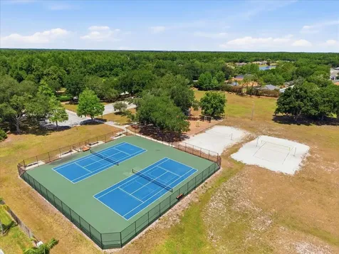 19409 Golden Slipper Place Lutz FL 33558