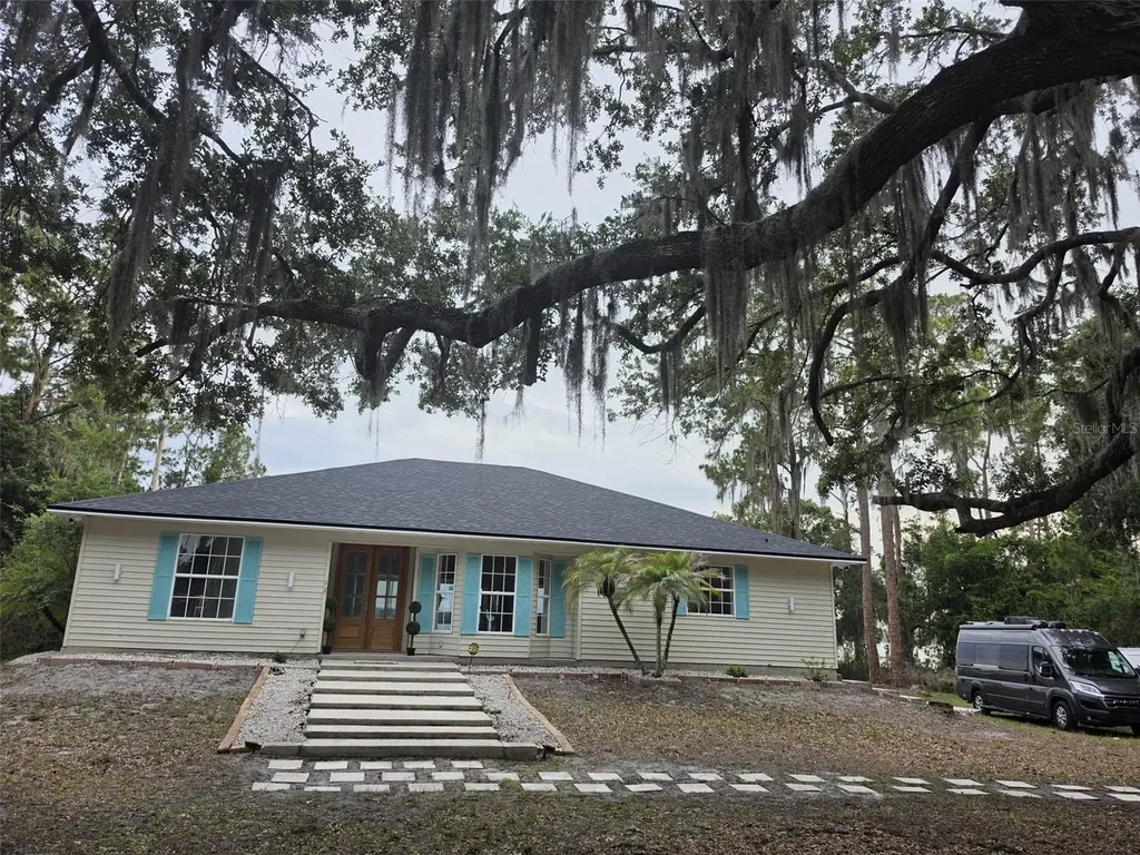 560 Eden Drive St Cloud FL 34771