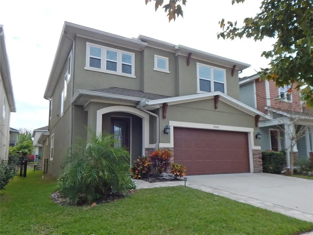 14242 Natures Reserve Drive Lithia FL 33547