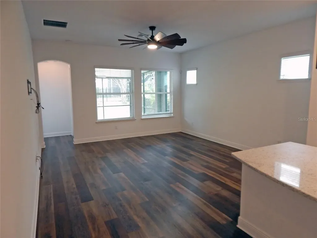 14242 Natures Reserve Drive Lithia FL 33547