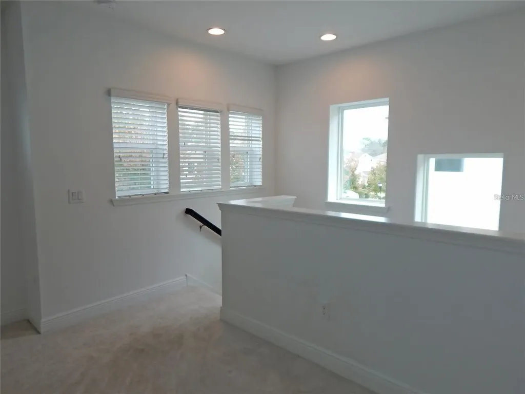 14242 Natures Reserve Drive Lithia FL 33547